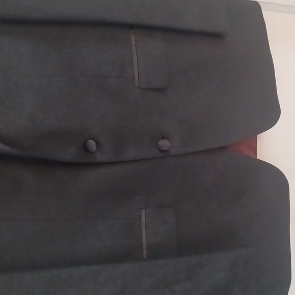 Madison Tuxedo jacket men's size 40 regular black formal jacket - Picture 2 of 7